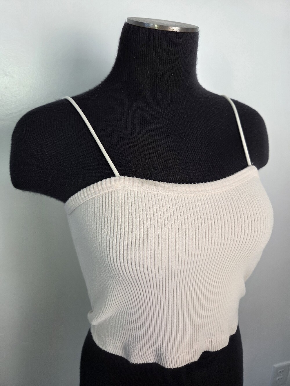 Dazy Ribbed Mini Cropped Cami Tank Top Y2K 90s Beige Cream Clean Girl Minimalist